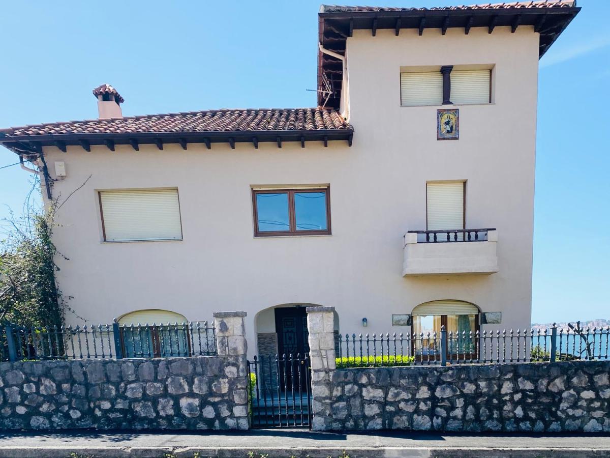 Casa Independiente En Cantabria Pedrena Bagian luar foto