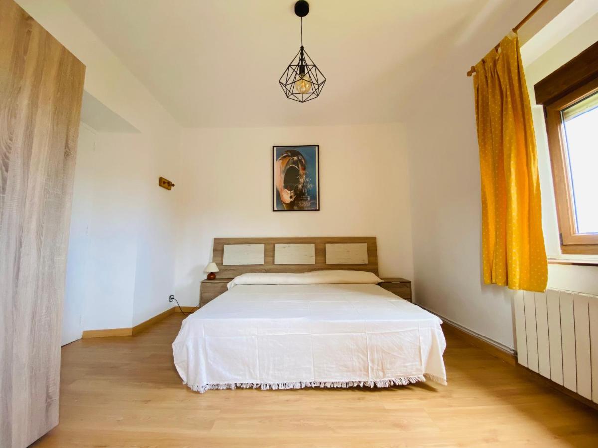 Casa Independiente En Cantabria Pedrena Bagian luar foto