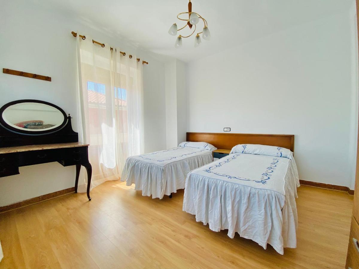 Casa Independiente En Cantabria Pedrena Bagian luar foto